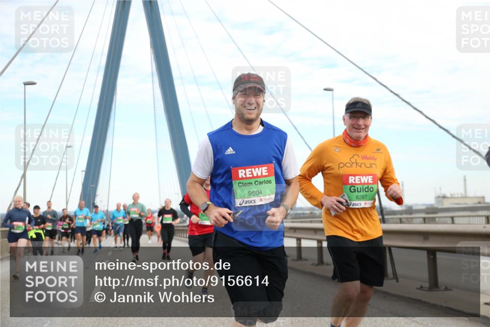 03.10.2025 - Köhlbrandbrückenlauf Jannik Wohlers http://msf.ph/oto/9156614 03.10.2025 15:32:08 Position 1 9604, 8287 meine-sportfotos.de