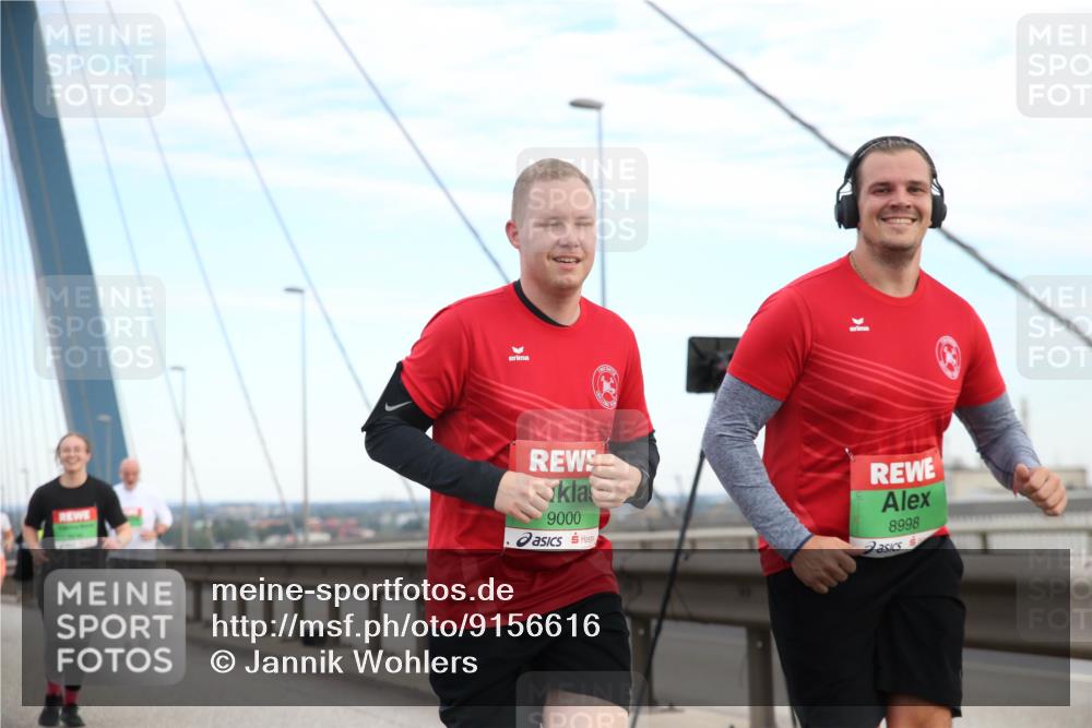 03.10.2025 - Köhlbrandbrückenlauf Jannik Wohlers http://msf.ph/oto/9156616 03.10.2025 15:32:09 Position 1 9000, 8998 meine-sportfotos.de