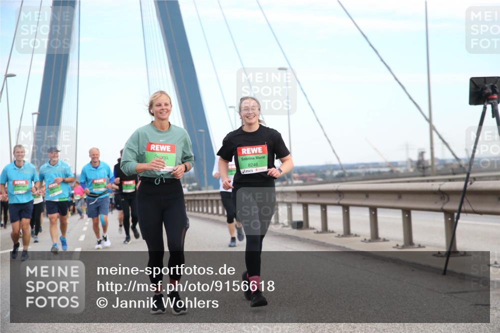 03.10.2025 - Köhlbrandbrückenlauf Jannik Wohlers http://msf.ph/oto/9156618 03.10.2025 15:32:11 Position 1 8246 meine-sportfotos.de