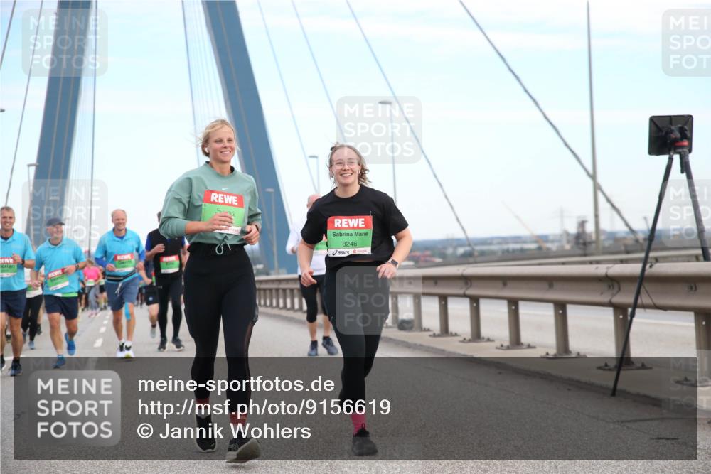 03.10.2025 - Köhlbrandbrückenlauf Jannik Wohlers http://msf.ph/oto/9156619 03.10.2025 15:32:11 Position 1 8246 meine-sportfotos.de