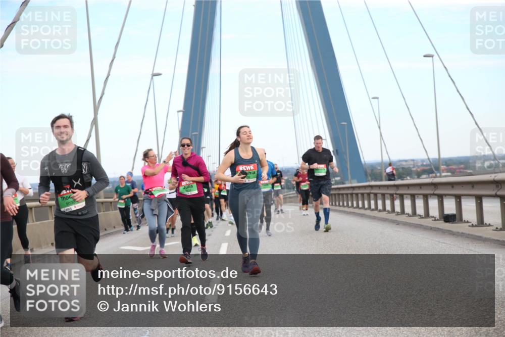 03.10.2025 - Köhlbrandbrückenlauf Jannik Wohlers http://msf.ph/oto/9156643 03.10.2025 15:32:24 Position 1 8030 meine-sportfotos.de
