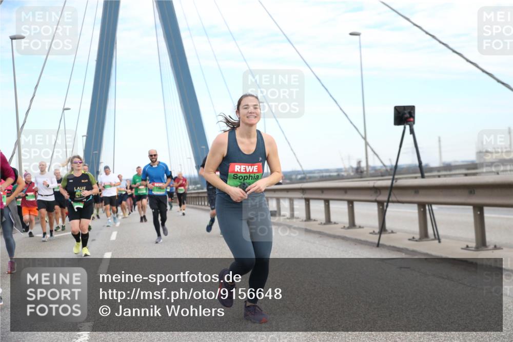 03.10.2025 - Köhlbrandbrückenlauf Jannik Wohlers http://msf.ph/oto/9156648 03.10.2025 15:32:26 Position 1 709 meine-sportfotos.de