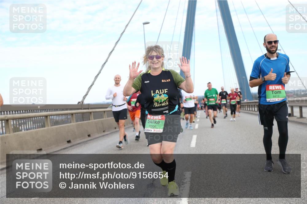 03.10.2025 - Köhlbrandbrückenlauf Jannik Wohlers http://msf.ph/oto/9156654 03.10.2025 15:32:29 Position 1 8419, 8806 meine-sportfotos.de
