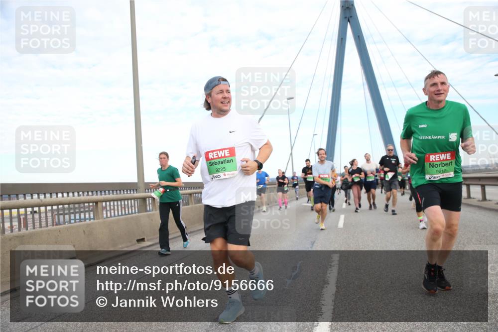 03.10.2025 - Köhlbrandbrückenlauf Jannik Wohlers http://msf.ph/oto/9156666 03.10.2025 15:32:33 Position 1 9225, 9610 meine-sportfotos.de