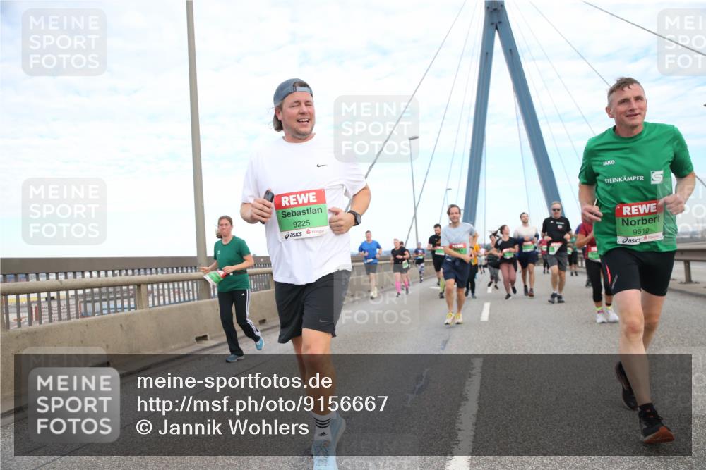 03.10.2025 - Köhlbrandbrückenlauf Jannik Wohlers http://msf.ph/oto/9156667 03.10.2025 15:32:33 Position 1 9225, 9610 meine-sportfotos.de