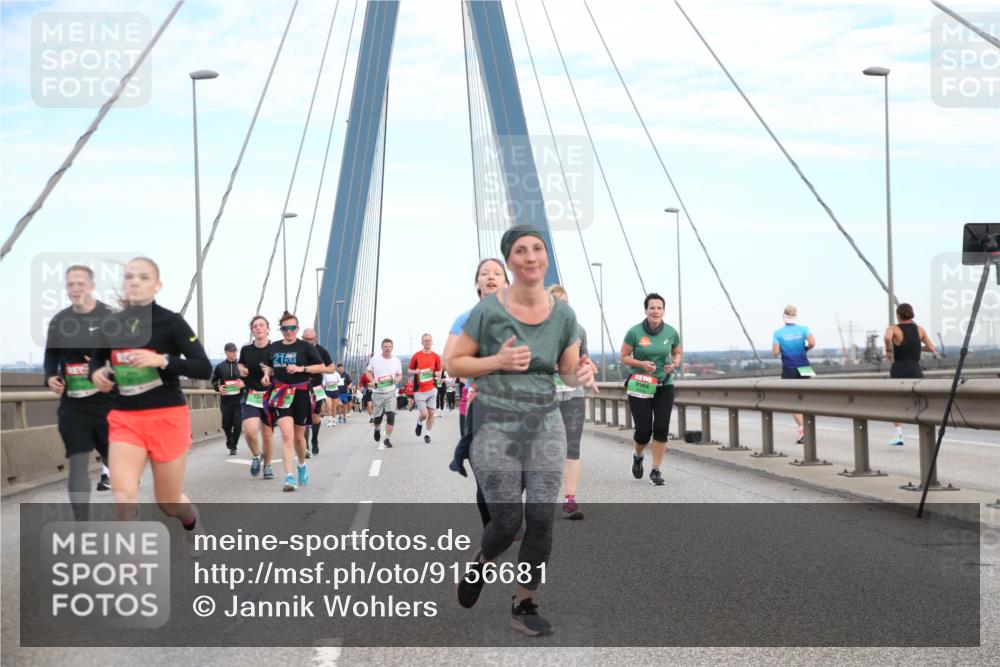 03.10.2025 - Köhlbrandbrückenlauf Jannik Wohlers http://msf.ph/oto/9156681 03.10.2025 15:32:37 Position 1 21 meine-sportfotos.de