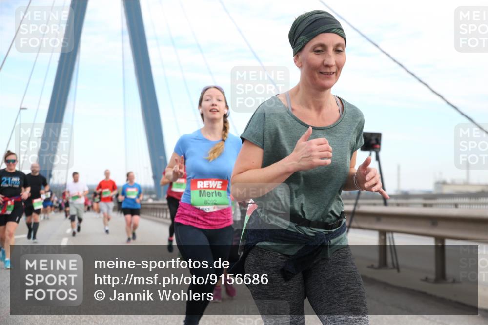 03.10.2025 - Köhlbrandbrückenlauf Jannik Wohlers http://msf.ph/oto/9156686 03.10.2025 15:32:39 Position 1 21, 8092 meine-sportfotos.de