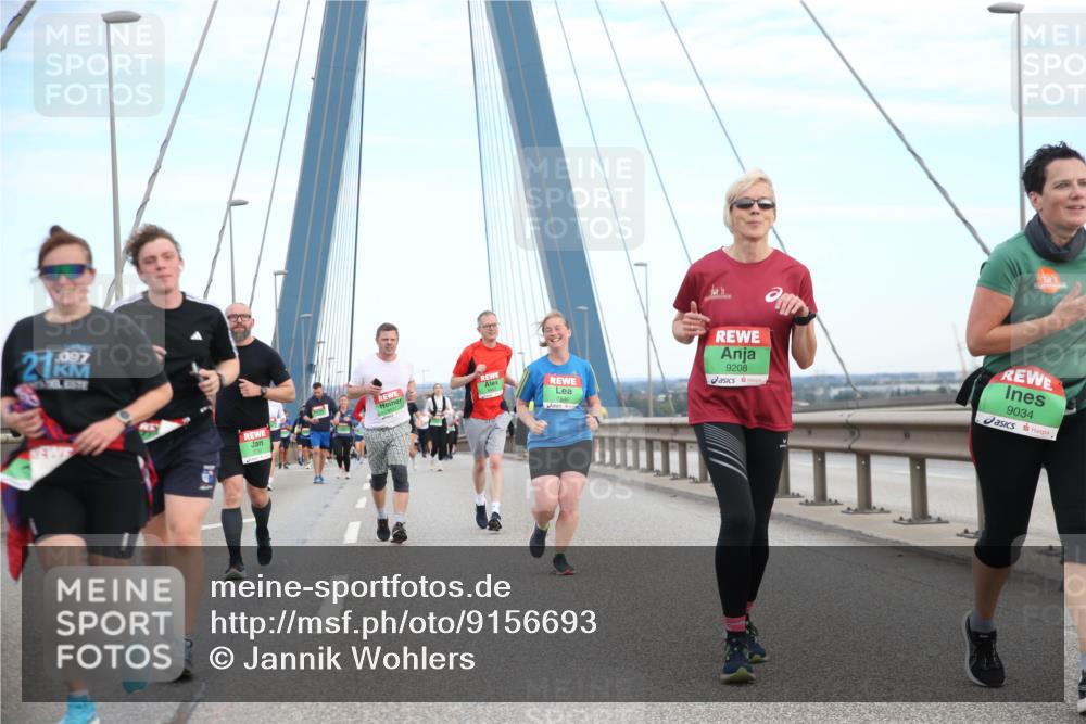 03.10.2025 - Köhlbrandbrückenlauf Jannik Wohlers http://msf.ph/oto/9156693 03.10.2025 15:32:40 Position 1 097, 21, 9208, 9034 meine-sportfotos.de
