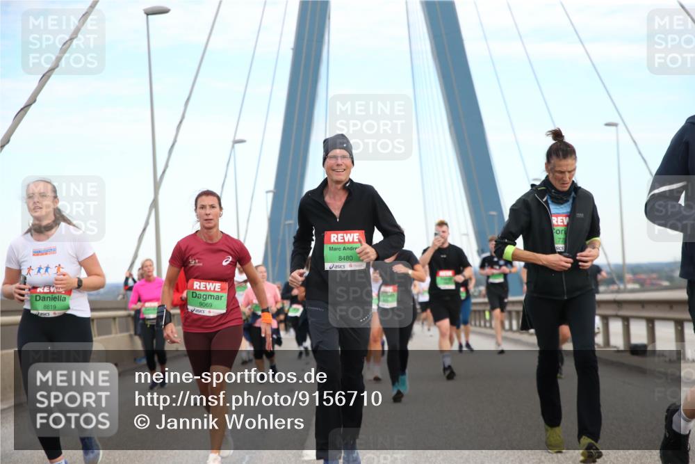 03.10.2025 - Köhlbrandbrückenlauf Jannik Wohlers http://msf.ph/oto/9156710 03.10.2025 15:33:15 Position 1 8819, 9069, 8480 meine-sportfotos.de