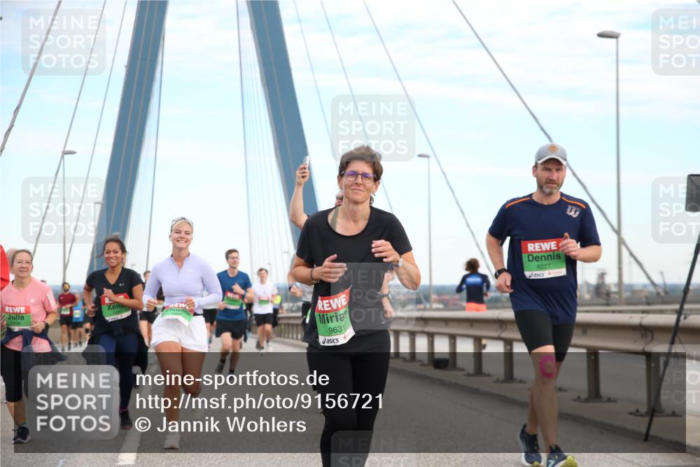 03.10.2025 - Köhlbrandbrückenlauf Jannik Wohlers http://msf.ph/oto/9156721 03.10.2025 15:33:18 Position 1 7550, 7453, 963, 8227 meine-sportfotos.de