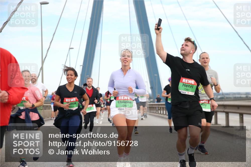 03.10.2025 - Köhlbrandbrückenlauf Jannik Wohlers http://msf.ph/oto/9156728 03.10.2025 15:33:19 Position 1 7550, 7453, 7980, 7981 meine-sportfotos.de