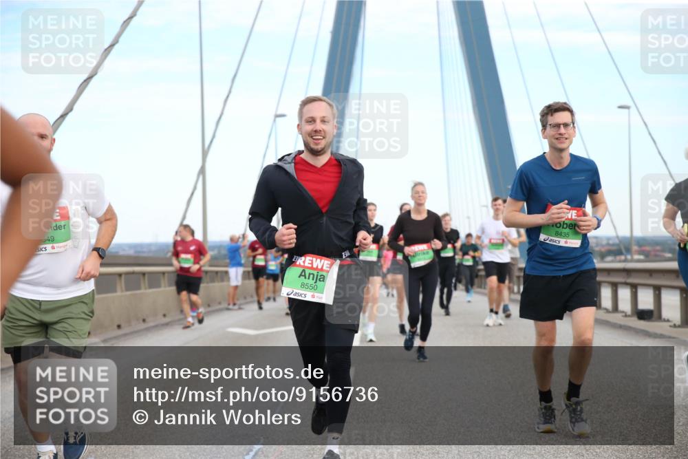 03.10.2025 - Köhlbrandbrückenlauf Jannik Wohlers http://msf.ph/oto/9156736 03.10.2025 15:33:21 Position 1 649, 8550, 8435 meine-sportfotos.de
