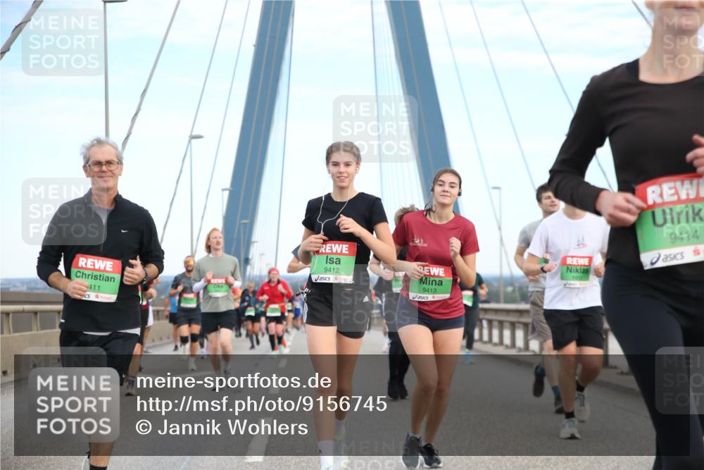 03.10.2025 - Köhlbrandbrückenlauf Jannik Wohlers http://msf.ph/oto/9156745 03.10.2025 15:33:25 Position 1 411, 9412, 9413, 9414 meine-sportfotos.de