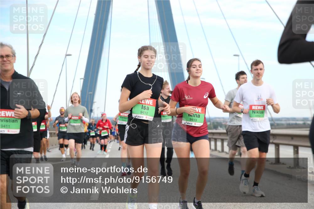 03.10.2025 - Köhlbrandbrückenlauf Jannik Wohlers http://msf.ph/oto/9156749 03.10.2025 15:33:25 Position 1 9411, 9412, 9413, 8952 meine-sportfotos.de