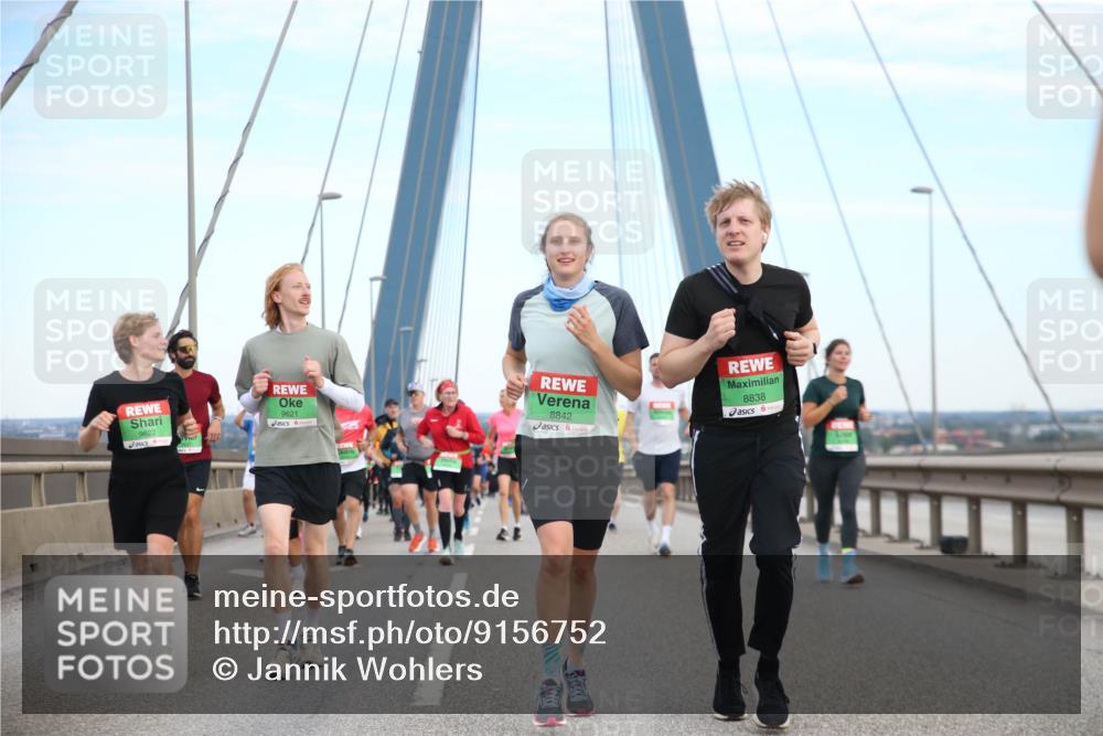 03.10.2025 - Köhlbrandbrückenlauf Jannik Wohlers http://msf.ph/oto/9156752 03.10.2025 15:33:27 Position 1 9622, 9621, 8842, 8838 meine-sportfotos.de
