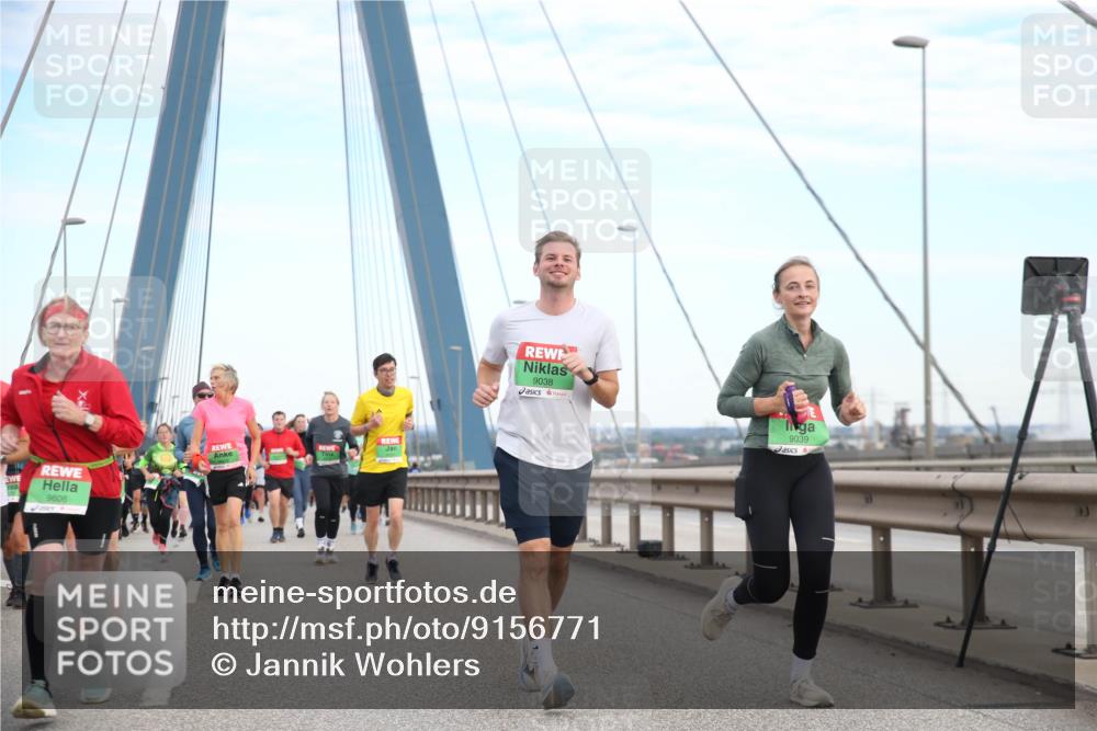 03.10.2025 - Köhlbrandbrückenlauf Jannik Wohlers http://msf.ph/oto/9156771 03.10.2025 15:33:31 Position 1 9606, 9038, 9039 meine-sportfotos.de