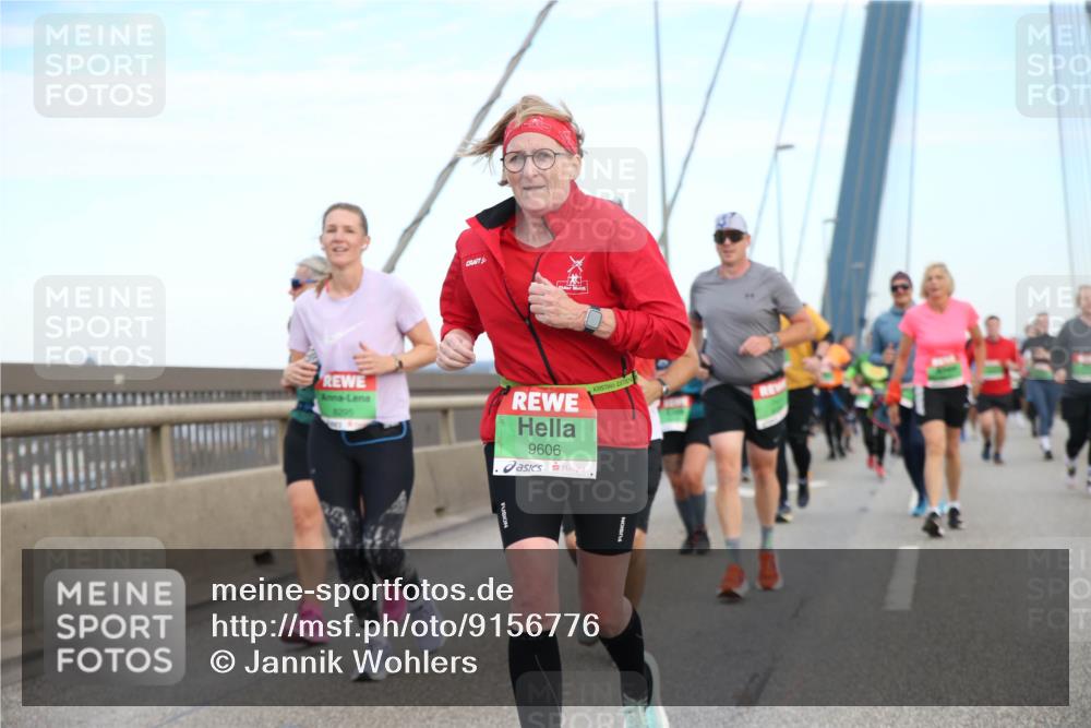 03.10.2025 - Köhlbrandbrückenlauf Jannik Wohlers http://msf.ph/oto/9156776 03.10.2025 15:33:32 Position 1 8296, 9606 meine-sportfotos.de