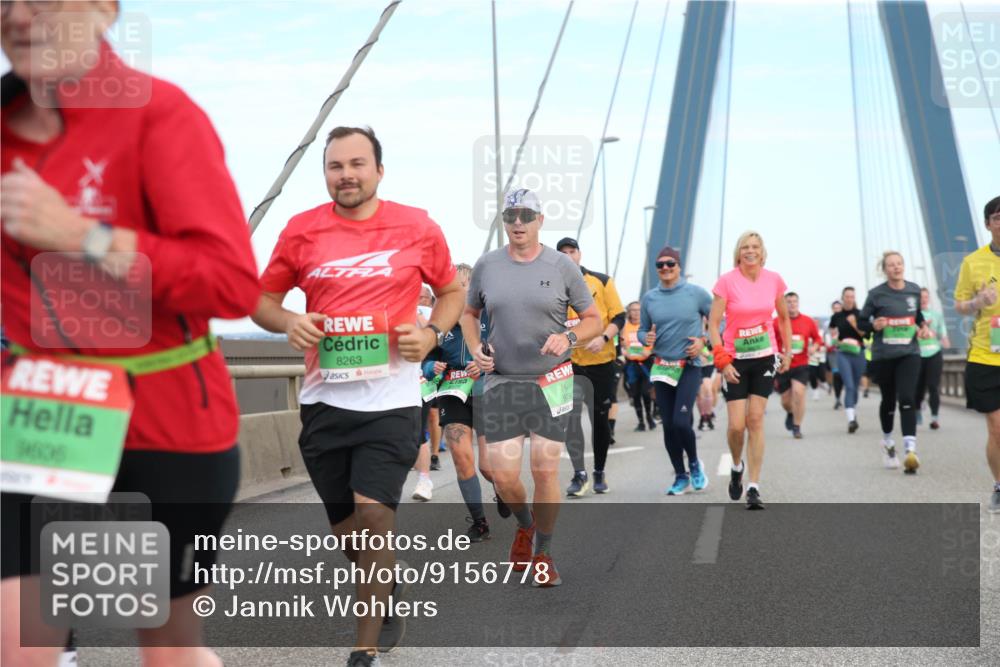 03.10.2025 - Köhlbrandbrückenlauf Jannik Wohlers http://msf.ph/oto/9156778 03.10.2025 15:33:33 Position 1 9606, 8263, 973 meine-sportfotos.de