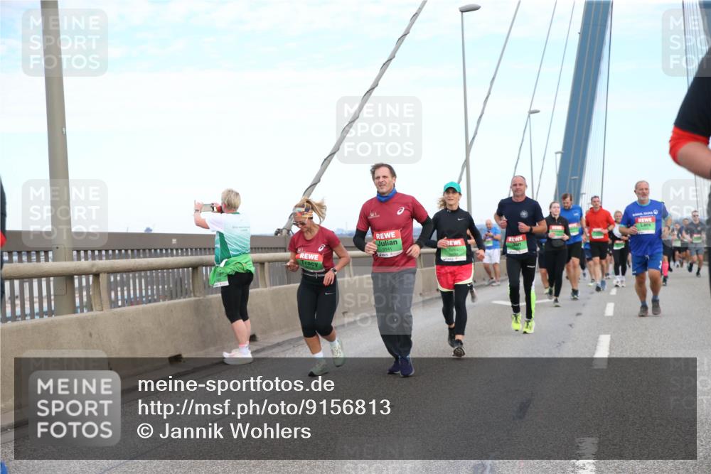 03.10.2025 - Köhlbrandbrückenlauf Jannik Wohlers http://msf.ph/oto/9156813 03.10.2025 15:33:44 Position 1  meine-sportfotos.de
