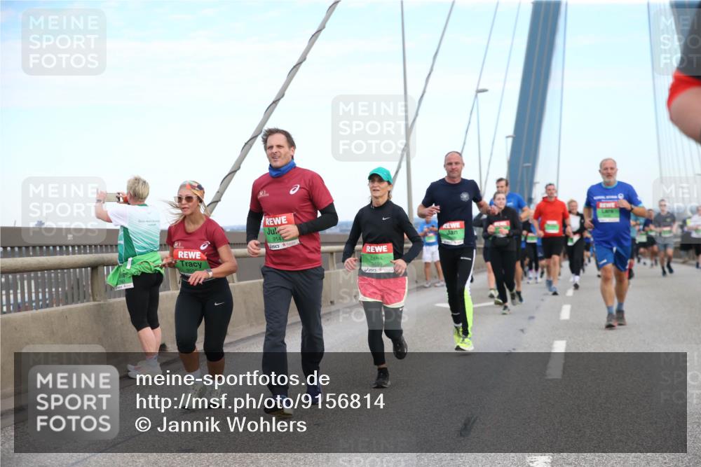 03.10.2025 - Köhlbrandbrückenlauf Jannik Wohlers http://msf.ph/oto/9156814 03.10.2025 15:33:44 Position 1 9141, 9699 meine-sportfotos.de