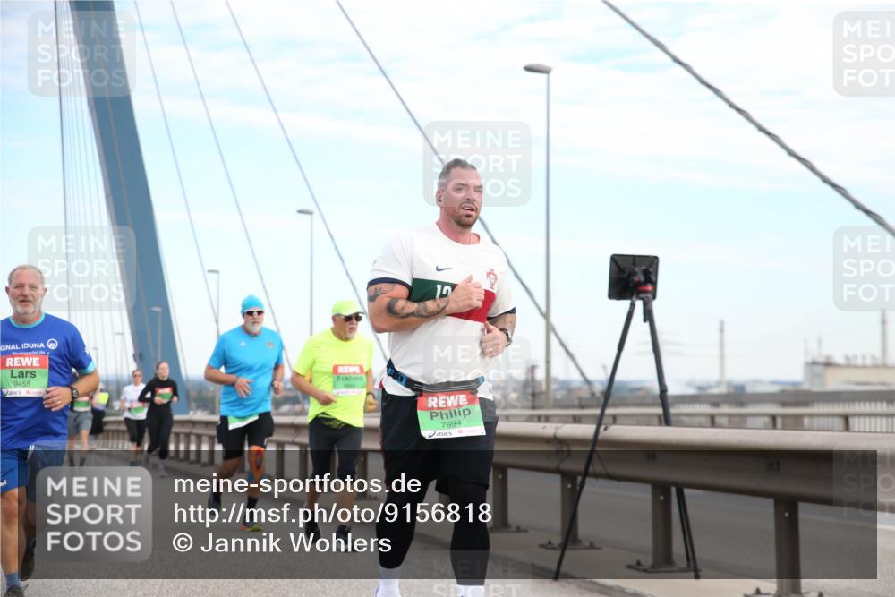 03.10.2025 - Köhlbrandbrückenlauf Jannik Wohlers http://msf.ph/oto/9156818 03.10.2025 15:33:46 Position 1 9455, 7694 meine-sportfotos.de