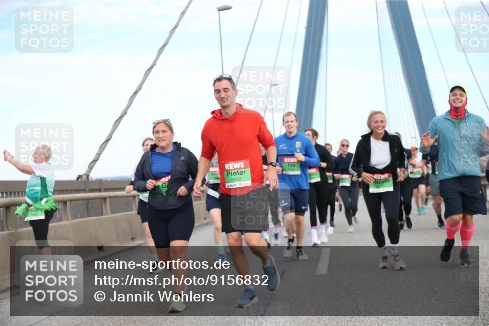03.10.2025 - Köhlbrandbrückenlauf Jannik Wohlers http://msf.ph/oto/9156832 03.10.2025 15:33:50 Position 1 8330 meine-sportfotos.de