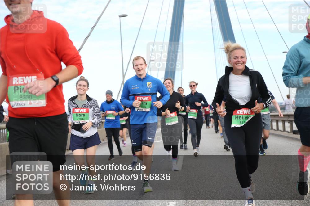 03.10.2025 - Köhlbrandbrückenlauf Jannik Wohlers http://msf.ph/oto/9156836 03.10.2025 15:33:51 Position 1 8330, 7750, 7735, 9044, 817 meine-sportfotos.de