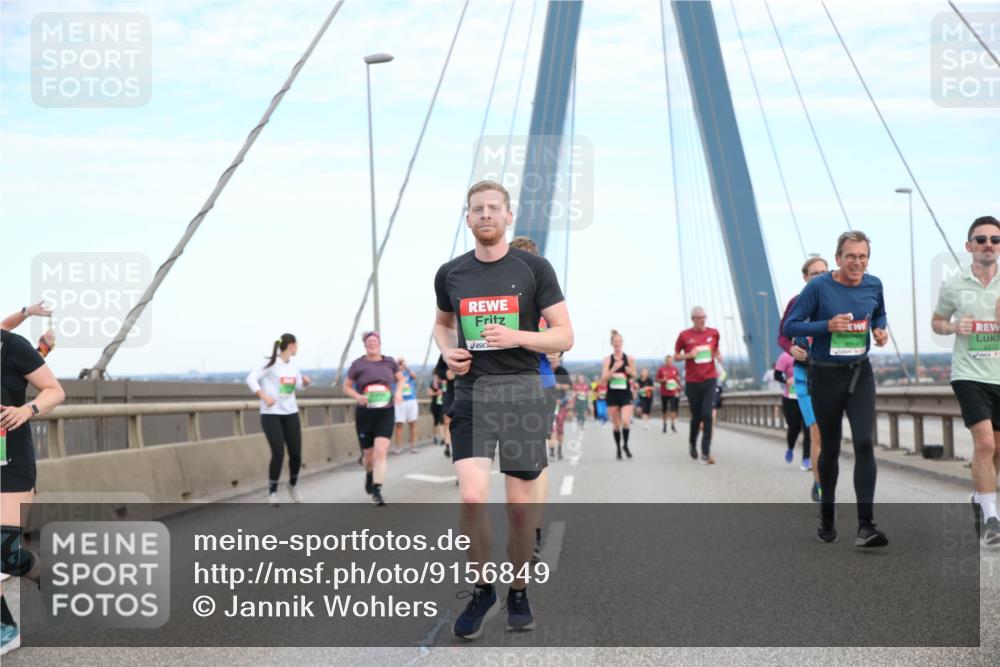 03.10.2025 - Köhlbrandbrückenlauf Jannik Wohlers http://msf.ph/oto/9156849 03.10.2025 15:33:57 Position 1 6314, 8315 meine-sportfotos.de