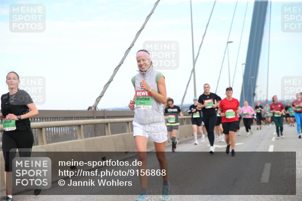 03.10.2025 - Köhlbrandbrückenlauf Jannik Wohlers http://msf.ph/oto/9156868 03.10.2025 15:34:07 Position 1 8239, 7845 meine-sportfotos.de