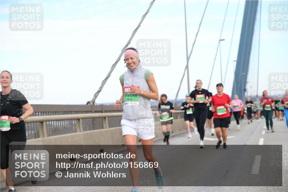 03.10.2025 - Köhlbrandbrückenlauf Jannik Wohlers http://msf.ph/oto/9156869 03.10.2025 15:34:07 Position 1 239, 7845 meine-sportfotos.de
