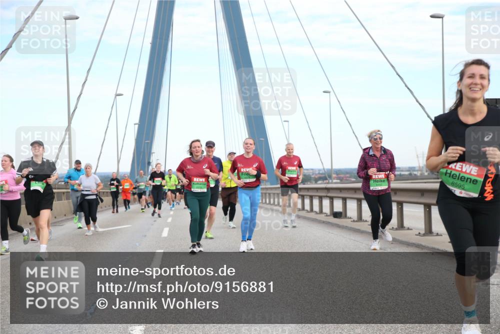 03.10.2025 - Köhlbrandbrückenlauf Jannik Wohlers http://msf.ph/oto/9156881 03.10.2025 15:34:12 Position 1 8379, 8595 meine-sportfotos.de