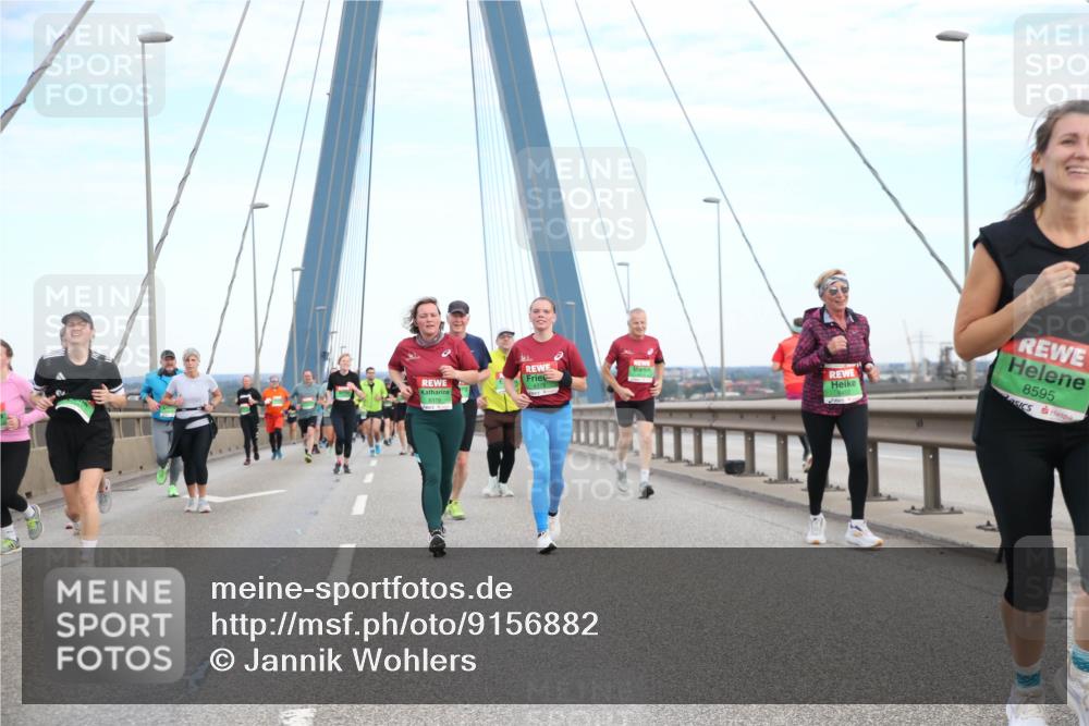 03.10.2025 - Köhlbrandbrückenlauf Jannik Wohlers http://msf.ph/oto/9156882 03.10.2025 15:34:12 Position 1 8371, 8379, 8595 meine-sportfotos.de