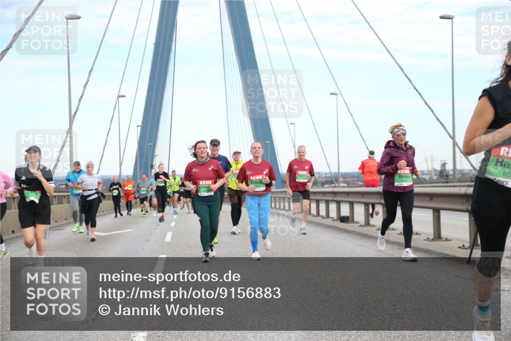 03.10.2025 - Köhlbrandbrückenlauf Jannik Wohlers http://msf.ph/oto/9156883 03.10.2025 15:34:12 Position 1 85 meine-sportfotos.de