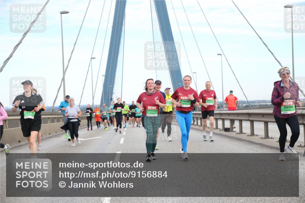 03.10.2025 - Köhlbrandbrückenlauf Jannik Wohlers http://msf.ph/oto/9156884 03.10.2025 15:34:13 Position 1 7861, 8379, 8378, 8452 meine-sportfotos.de
