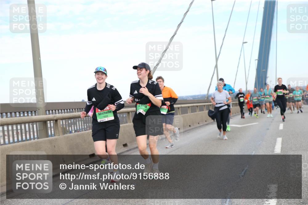 03.10.2025 - Köhlbrandbrückenlauf Jannik Wohlers http://msf.ph/oto/9156888 03.10.2025 15:34:14 Position 1  meine-sportfotos.de