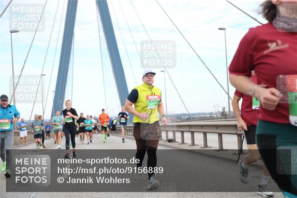 03.10.2025 - Köhlbrandbrückenlauf Jannik Wohlers http://msf.ph/oto/9156889 03.10.2025 15:34:16 Position 1 9449, 7362 meine-sportfotos.de