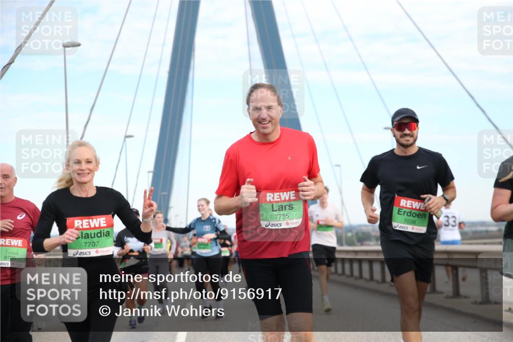 03.10.2025 - Köhlbrandbrückenlauf Jannik Wohlers http://msf.ph/oto/9156917 03.10.2025 15:34:46 Position 1 9725, 7707, 7755, 7038, 33 meine-sportfotos.de