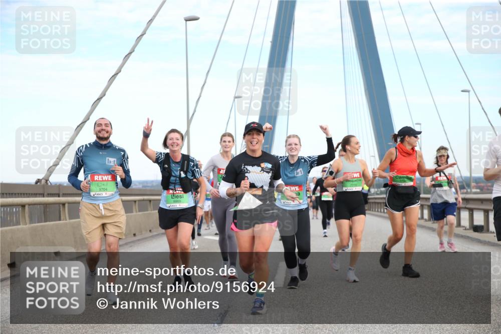 03.10.2025 - Köhlbrandbrückenlauf Jannik Wohlers http://msf.ph/oto/9156924 03.10.2025 15:34:48 Position 1 9704, 8869, 7779 meine-sportfotos.de