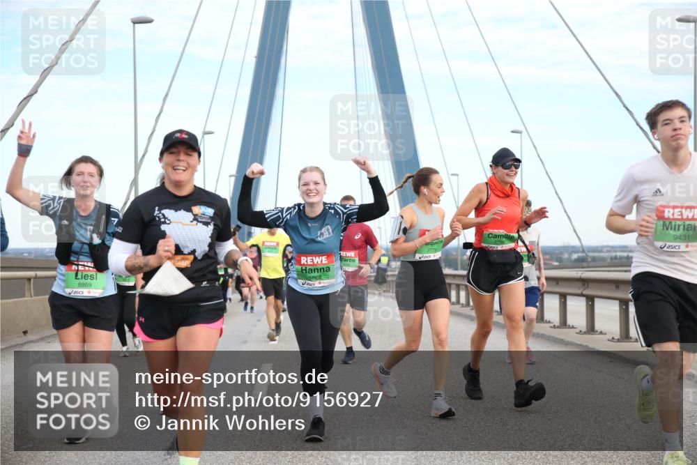 03.10.2025 - Köhlbrandbrückenlauf Jannik Wohlers http://msf.ph/oto/9156927 03.10.2025 15:34:49 Position 1 8869, 8868, 7779, 7799, 9431 meine-sportfotos.de