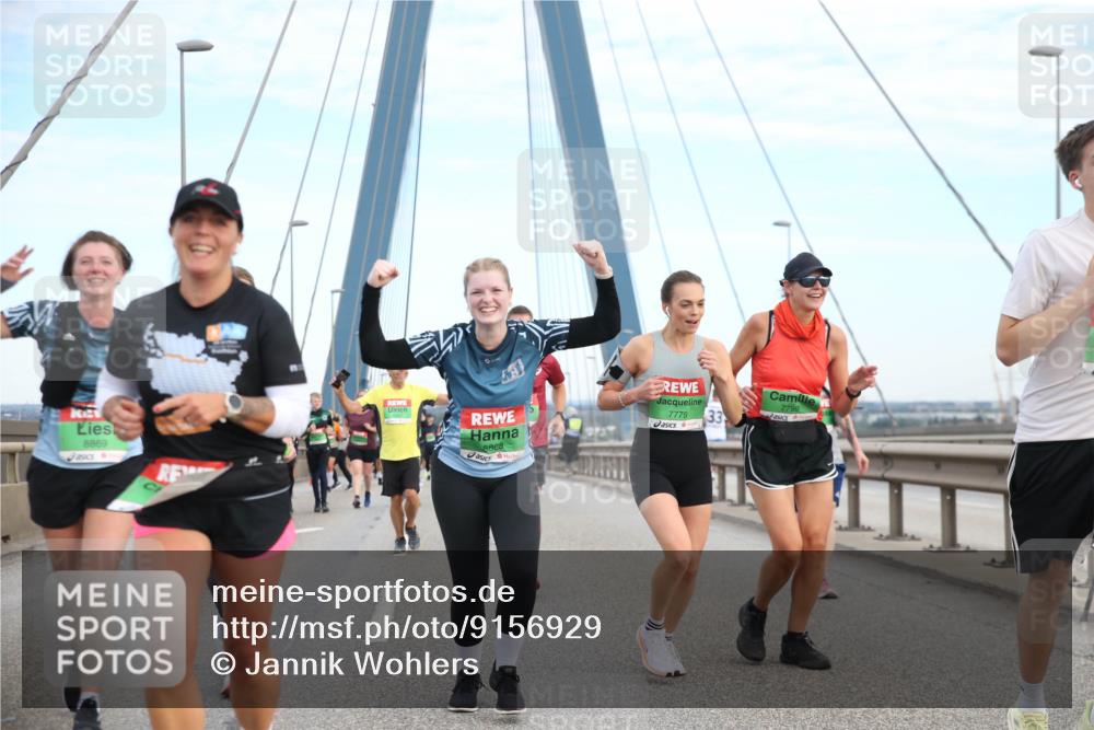 03.10.2025 - Köhlbrandbrückenlauf Jannik Wohlers http://msf.ph/oto/9156929 03.10.2025 15:34:49 Position 1 8869, 8868, 7779, 33, 7799 meine-sportfotos.de