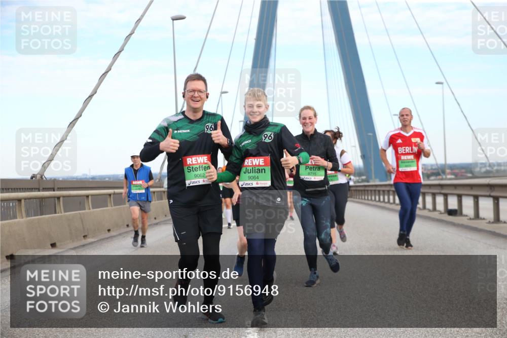 03.10.2025 - Köhlbrandbrückenlauf Jannik Wohlers http://msf.ph/oto/9156948 03.10.2025 15:34:56 Position 1 96, 9062, 9064, 96, 6, 8715 meine-sportfotos.de