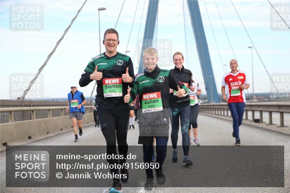 03.10.2025 - Köhlbrandbrückenlauf Jannik Wohlers http://msf.ph/oto/9156950 03.10.2025 15:34:56 Position 1 96, 9062, 9064, 96 meine-sportfotos.de