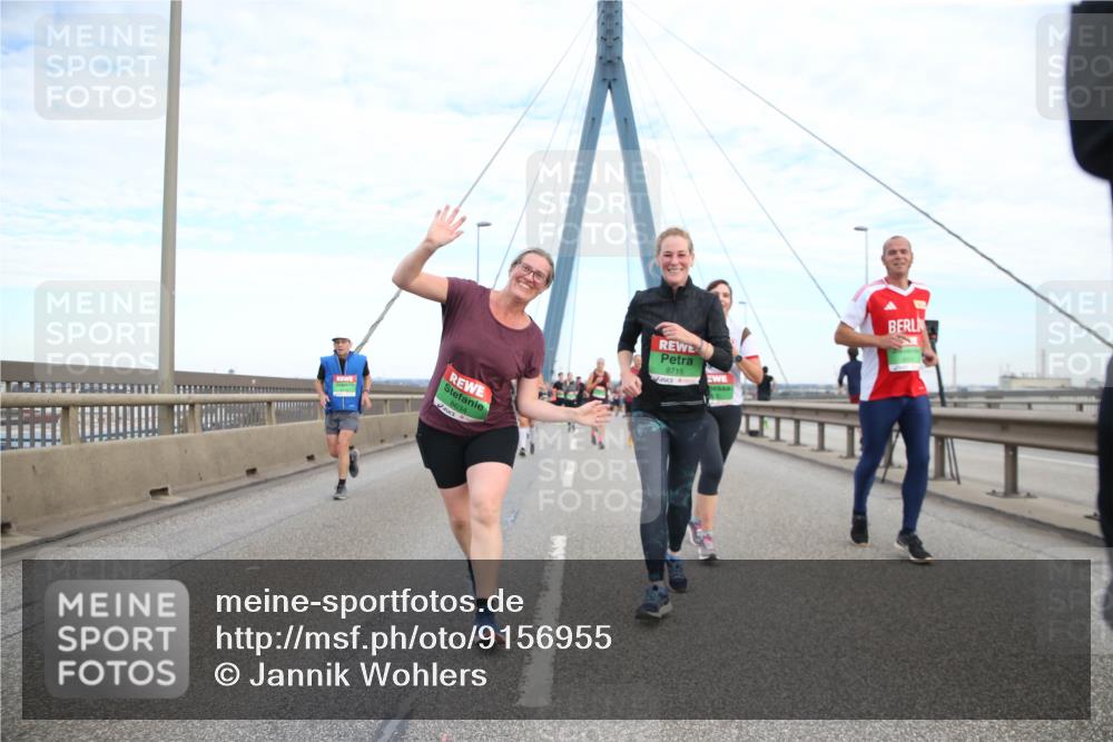 03.10.2025 - Köhlbrandbrückenlauf Jannik Wohlers http://msf.ph/oto/9156955 03.10.2025 15:34:58 Position 1 8715 meine-sportfotos.de