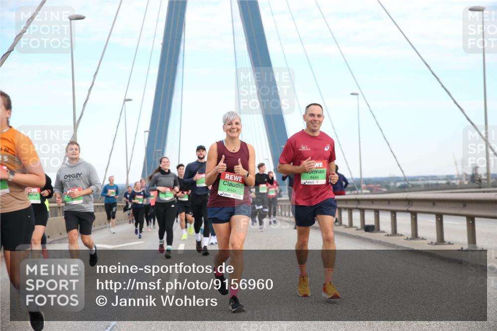 03.10.2025 - Köhlbrandbrückenlauf Jannik Wohlers http://msf.ph/oto/9156960 03.10.2025 15:35:01 Position 1 7741, 8444, 8446 meine-sportfotos.de