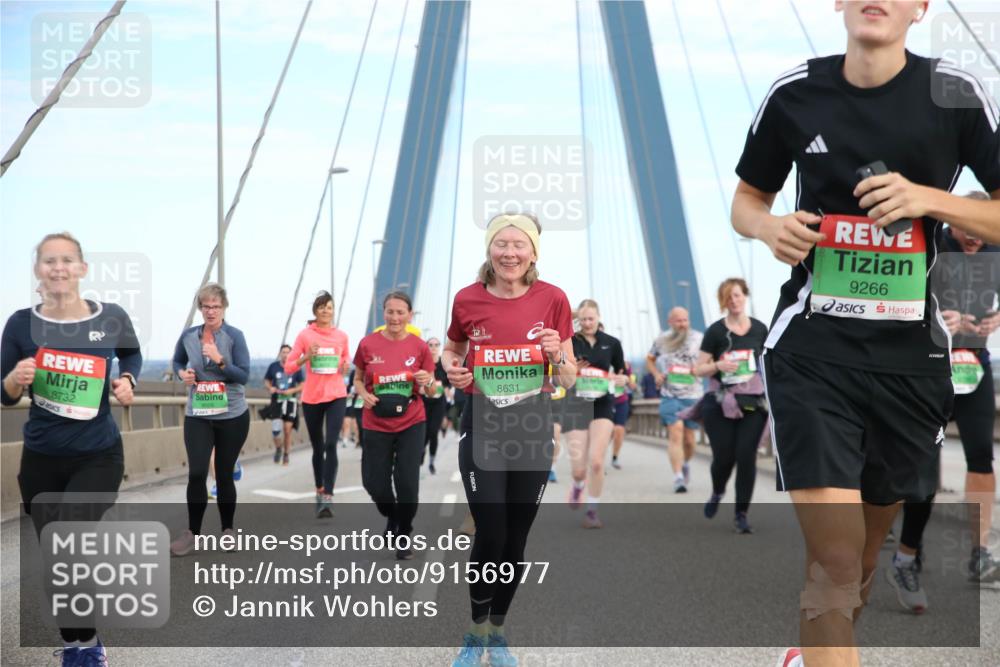 03.10.2025 - Köhlbrandbrückenlauf Jannik Wohlers http://msf.ph/oto/9156977 03.10.2025 15:35:07 Position 1 8732, 8631, 9266 meine-sportfotos.de