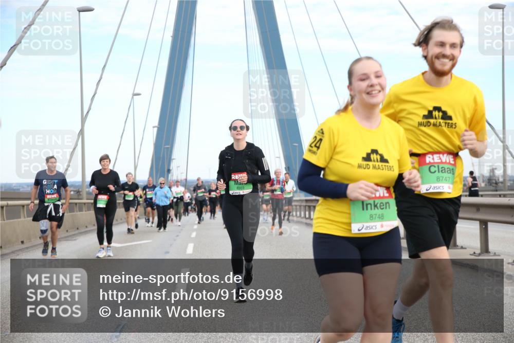 03.10.2025 - Köhlbrandbrückenlauf Jannik Wohlers http://msf.ph/oto/9156998 03.10.2025 15:35:13 Position 1 8303, 24, 8748, 8747 meine-sportfotos.de