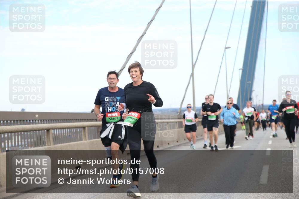 03.10.2025 - Köhlbrandbrückenlauf Jannik Wohlers http://msf.ph/oto/9157008 03.10.2025 15:35:16 Position 1 7316 meine-sportfotos.de