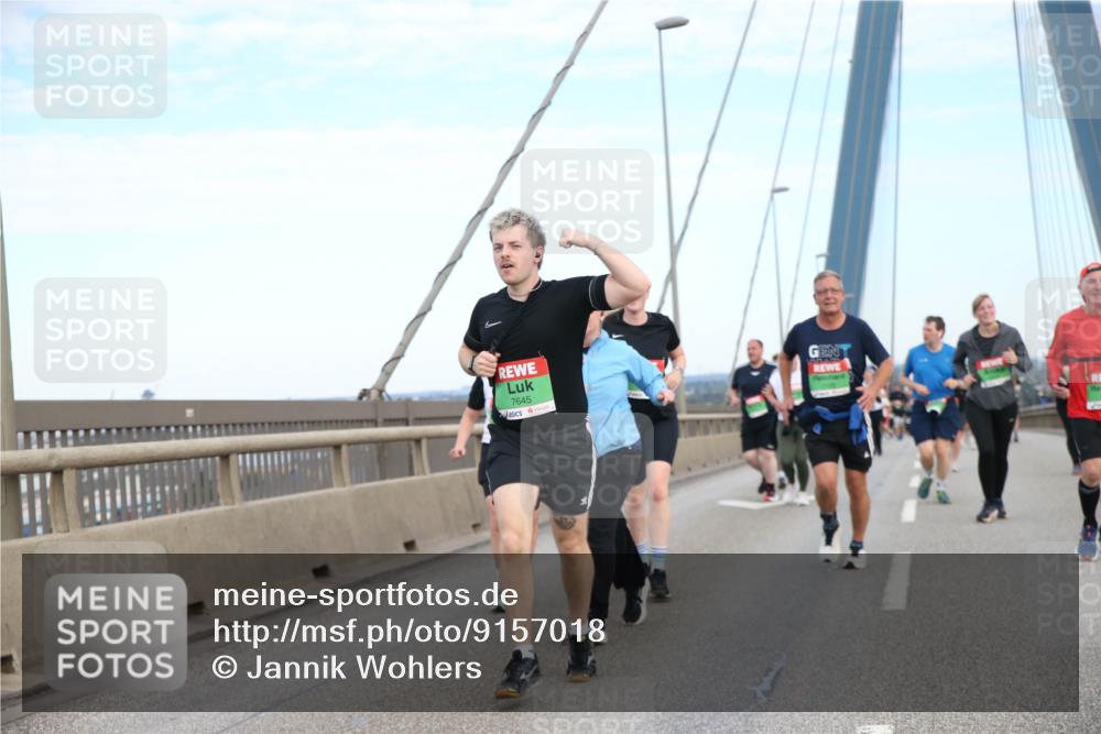 03.10.2025 - Köhlbrandbrückenlauf Jannik Wohlers http://msf.ph/oto/9157018 03.10.2025 15:35:21 Position 1 7645 meine-sportfotos.de