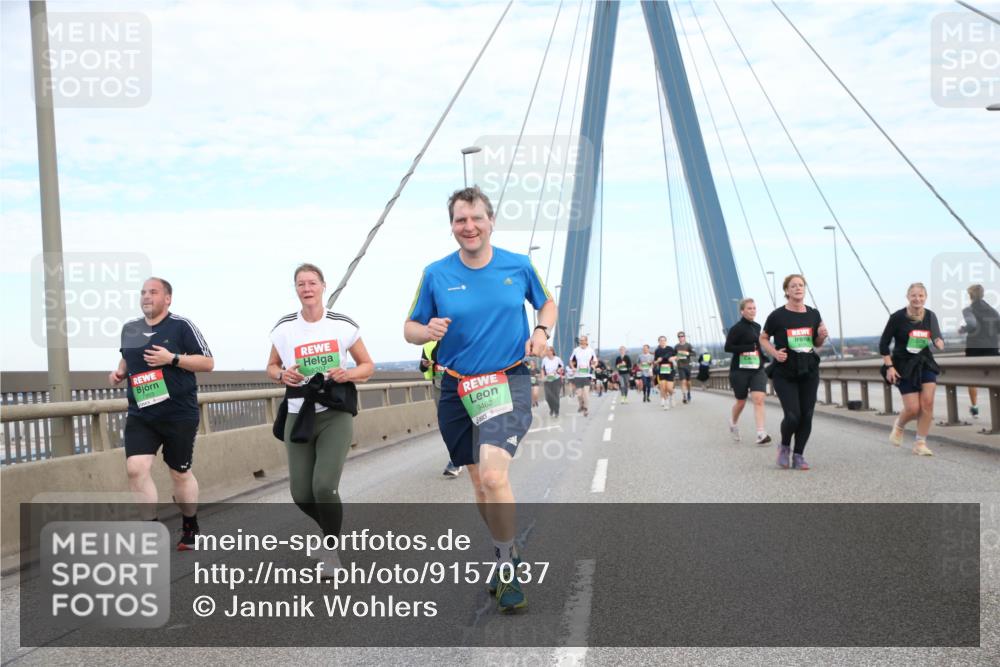 03.10.2025 - Köhlbrandbrückenlauf Jannik Wohlers http://msf.ph/oto/9157037 03.10.2025 15:35:26 Position 1 8207, 9462 meine-sportfotos.de
