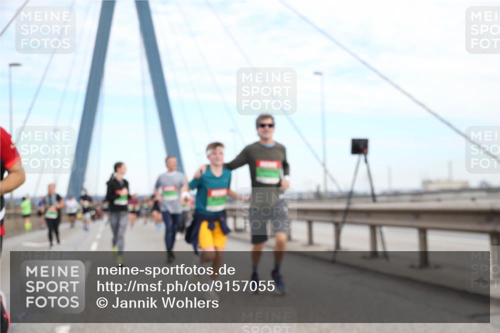 03.10.2025 - Köhlbrandbrückenlauf Jannik Wohlers http://msf.ph/oto/9157055 03.10.2025 15:35:34 Position 1  meine-sportfotos.de